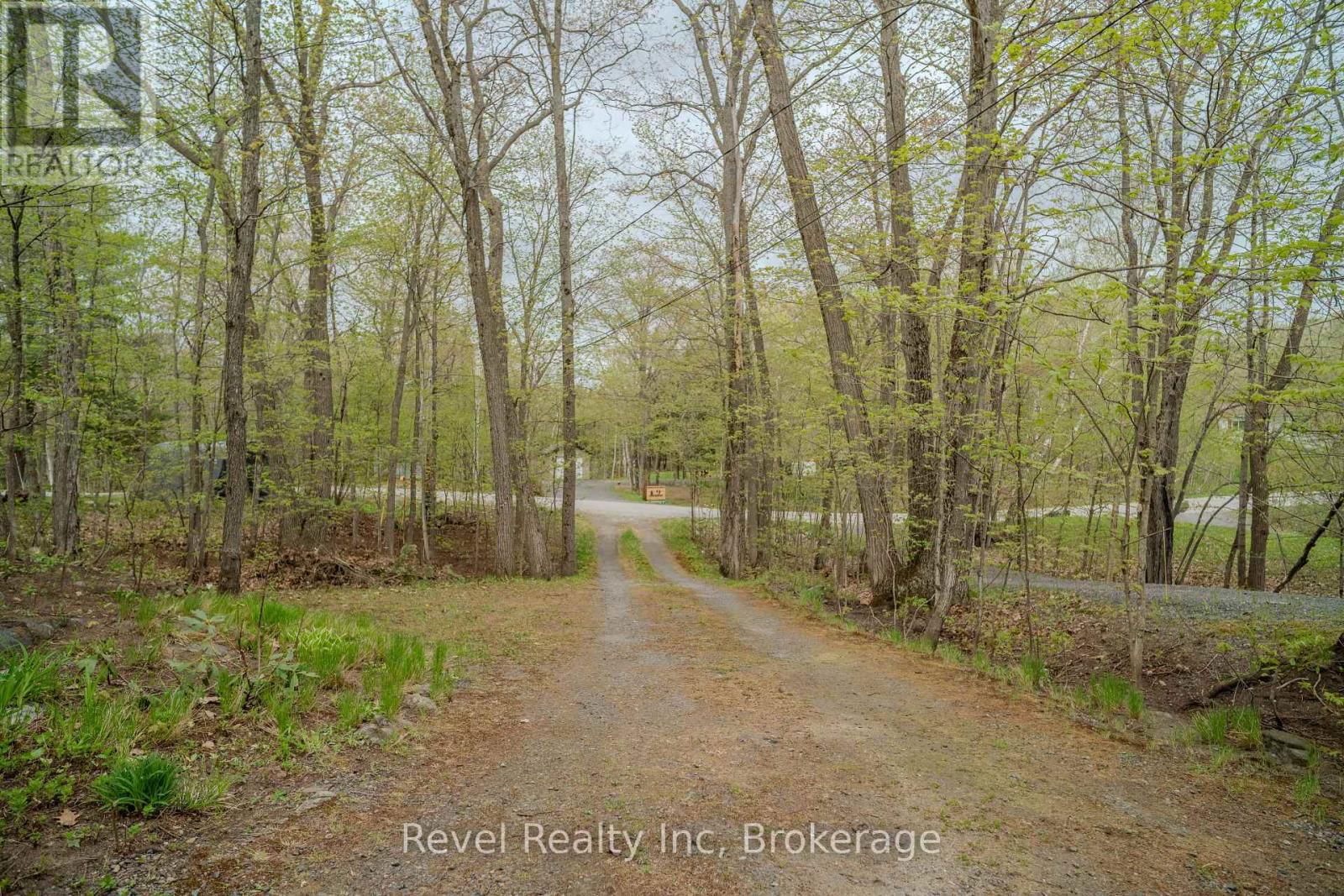 14 SWALLOW ROAD Image 26