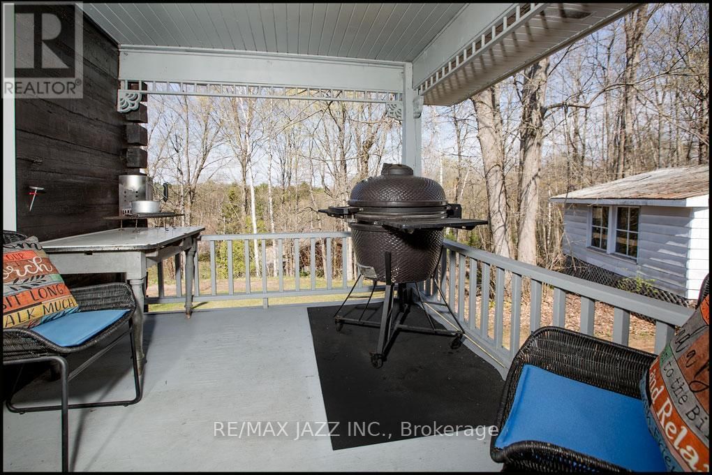 1452 SOUTH BAPTISTE LAKE ROAD Image 27