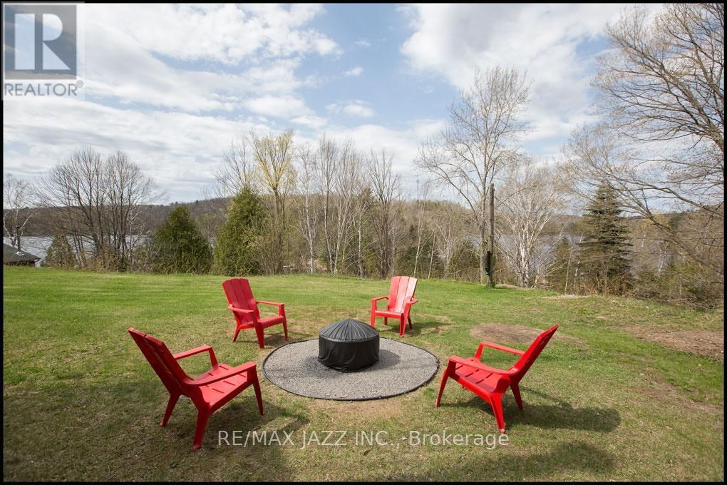 1452 SOUTH BAPTISTE LAKE ROAD Image 31