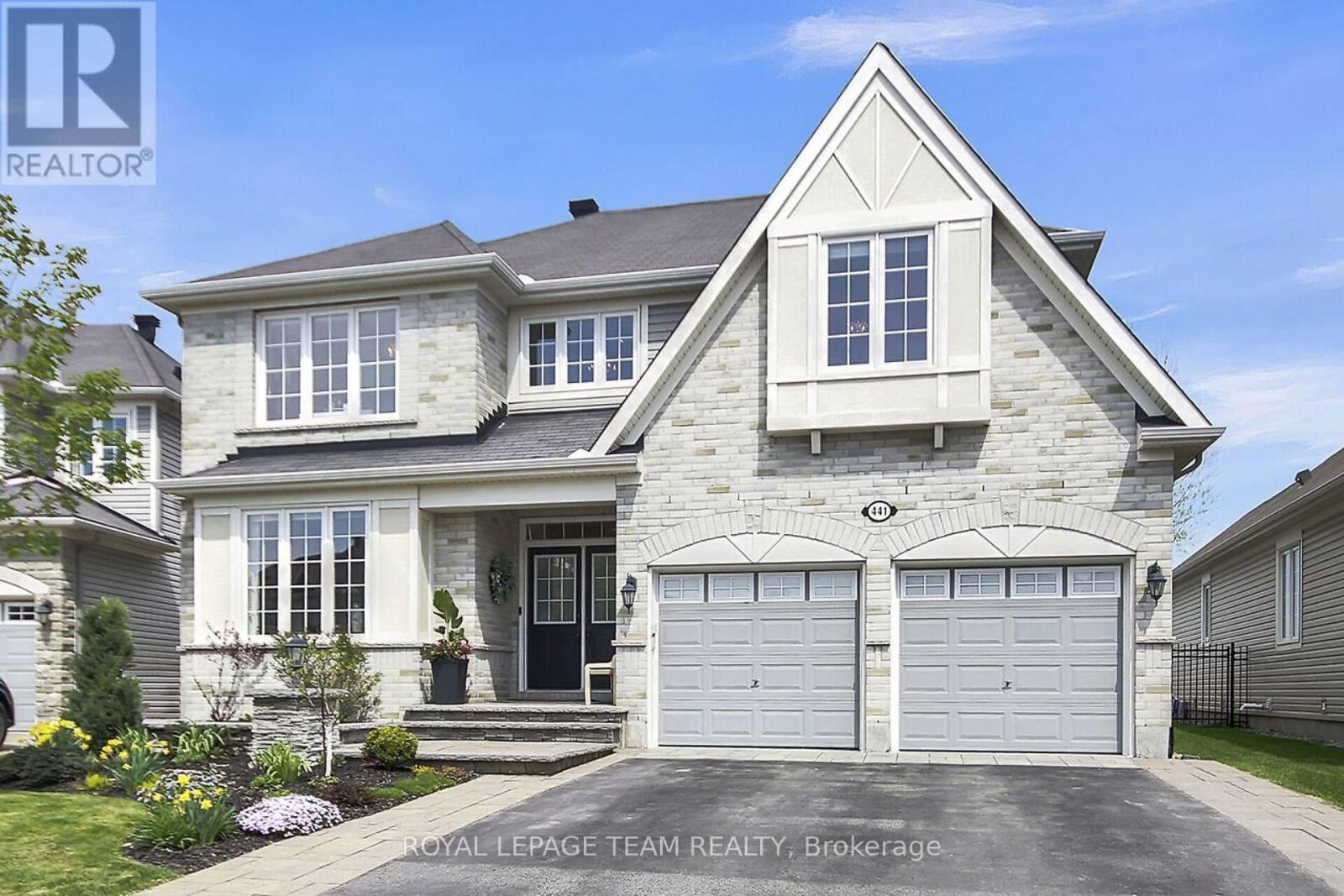 441 BLACKLEAF DRIVE Image 1