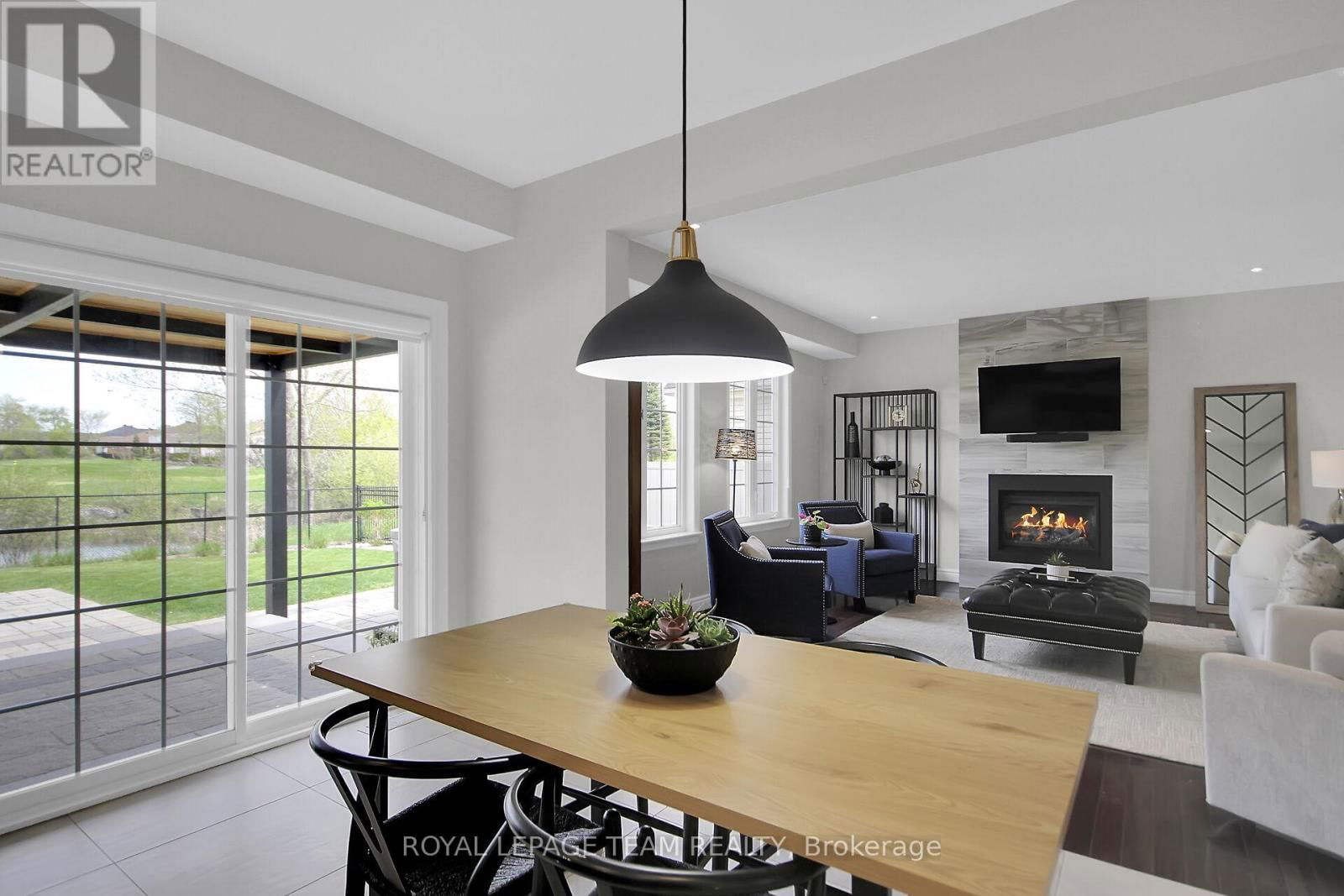 441 BLACKLEAF DRIVE Image 11