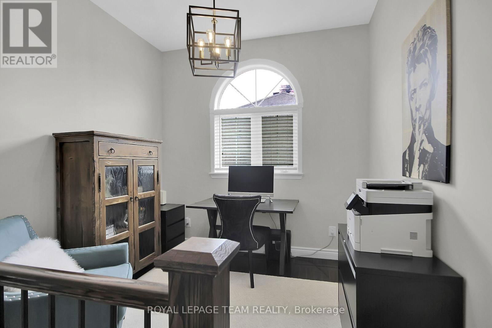 441 BLACKLEAF DRIVE Image 22