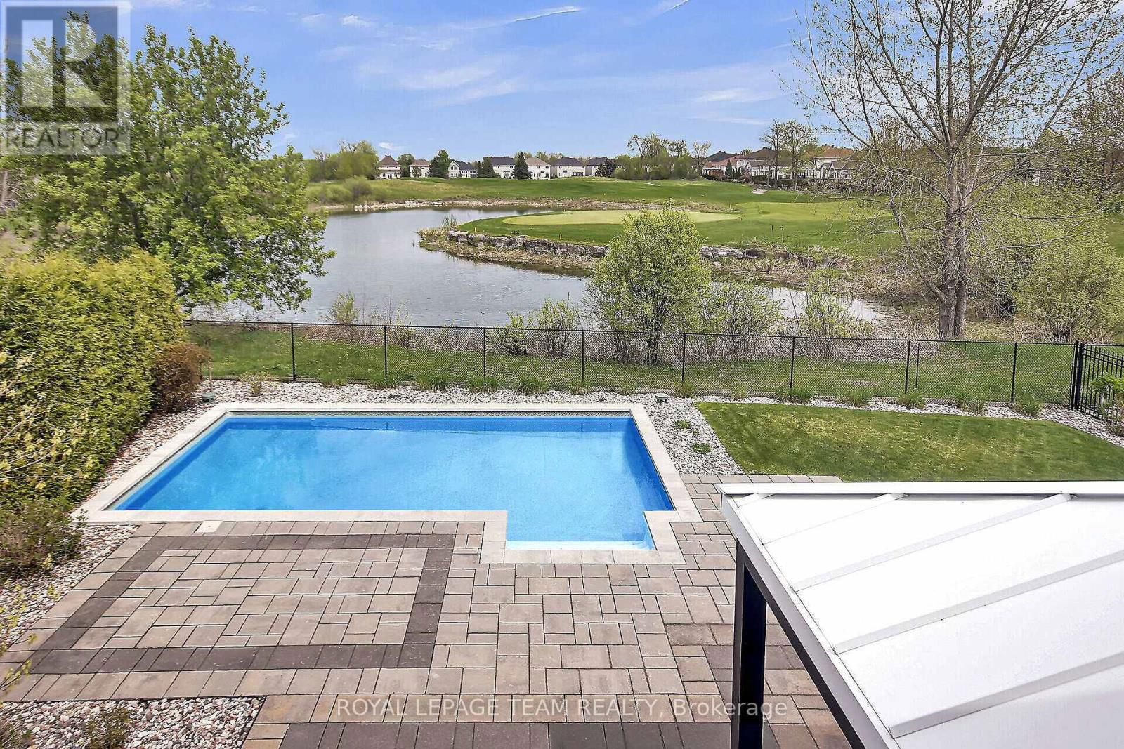 441 BLACKLEAF DRIVE Image 41