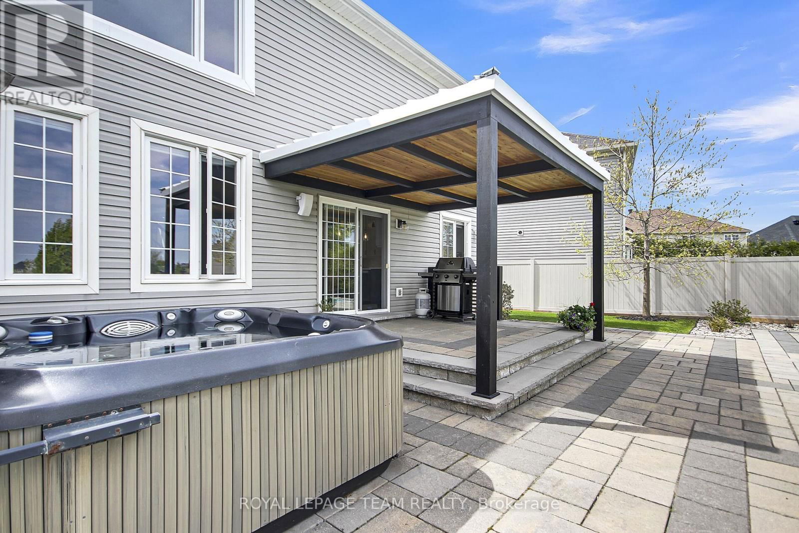 441 BLACKLEAF DRIVE Image 42