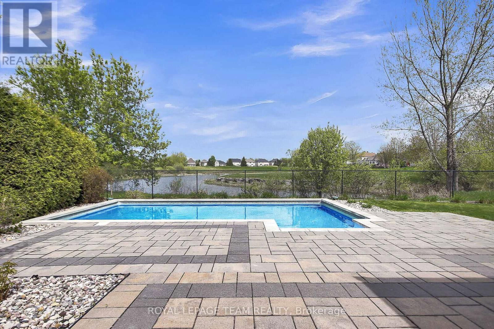 441 BLACKLEAF DRIVE Image 43