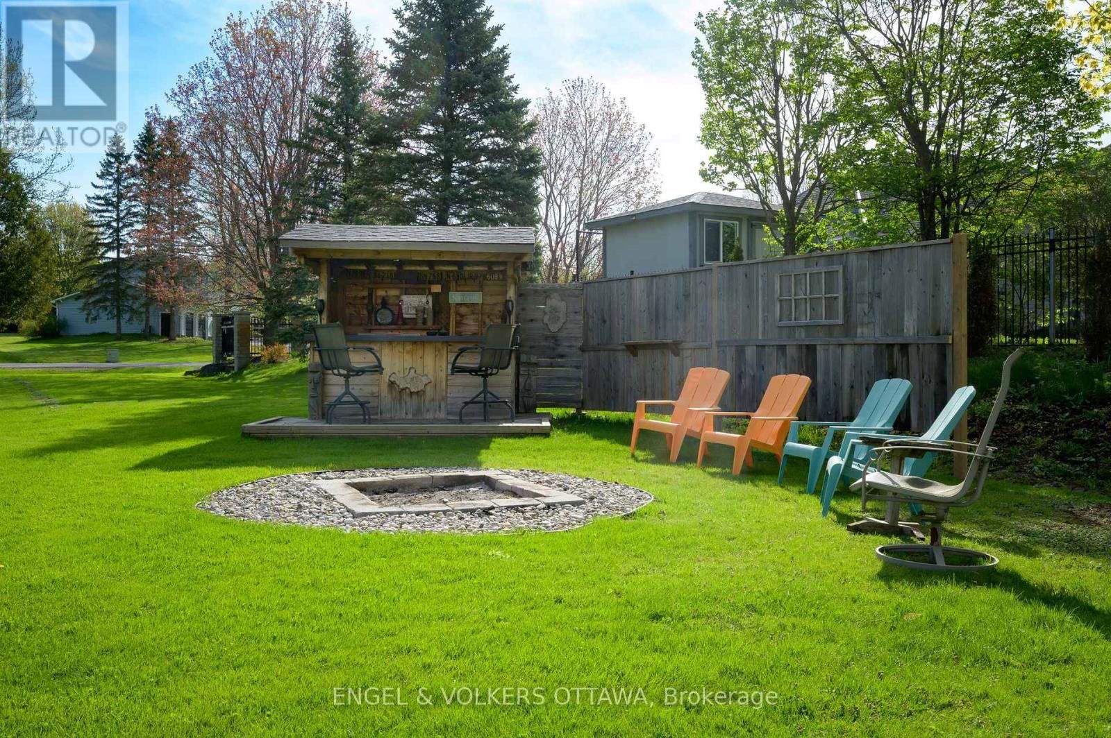 5608 RICHMOND ROAD Image 29