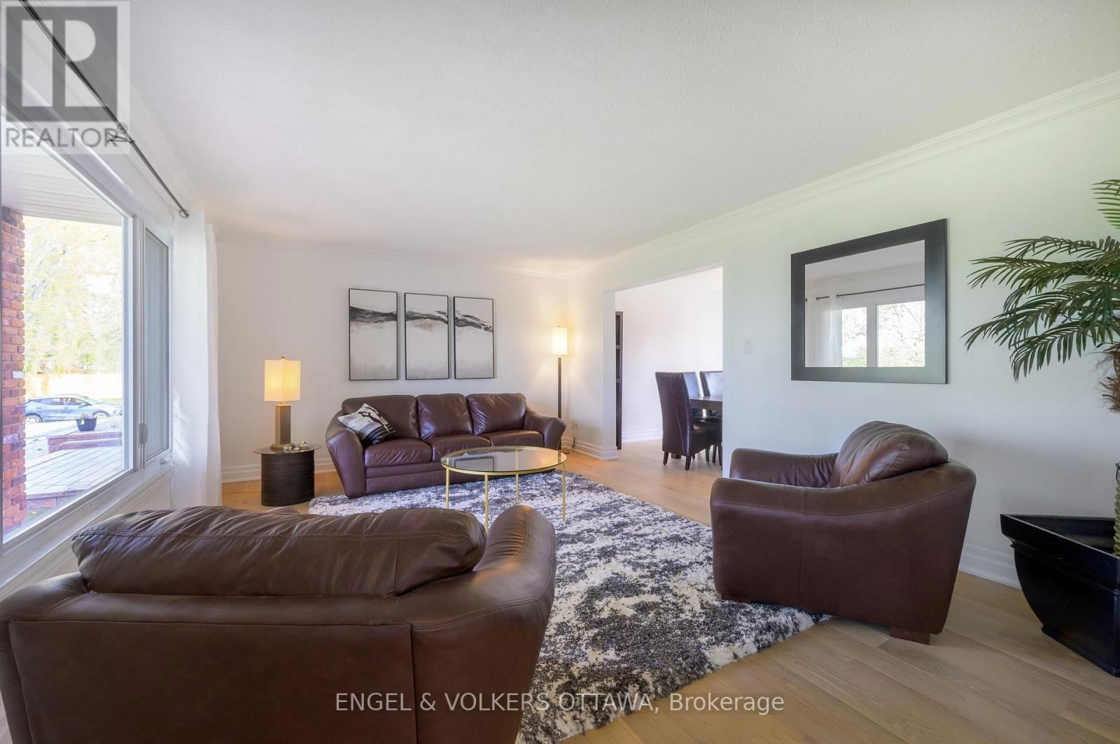 5608 RICHMOND ROAD Image 4