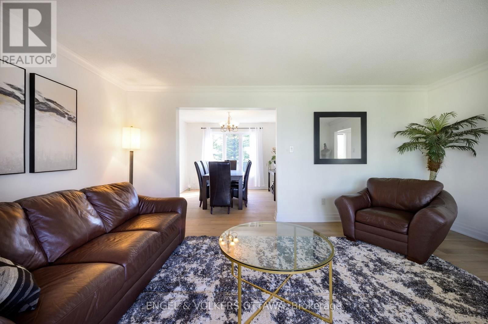 5608 RICHMOND ROAD Image 6
