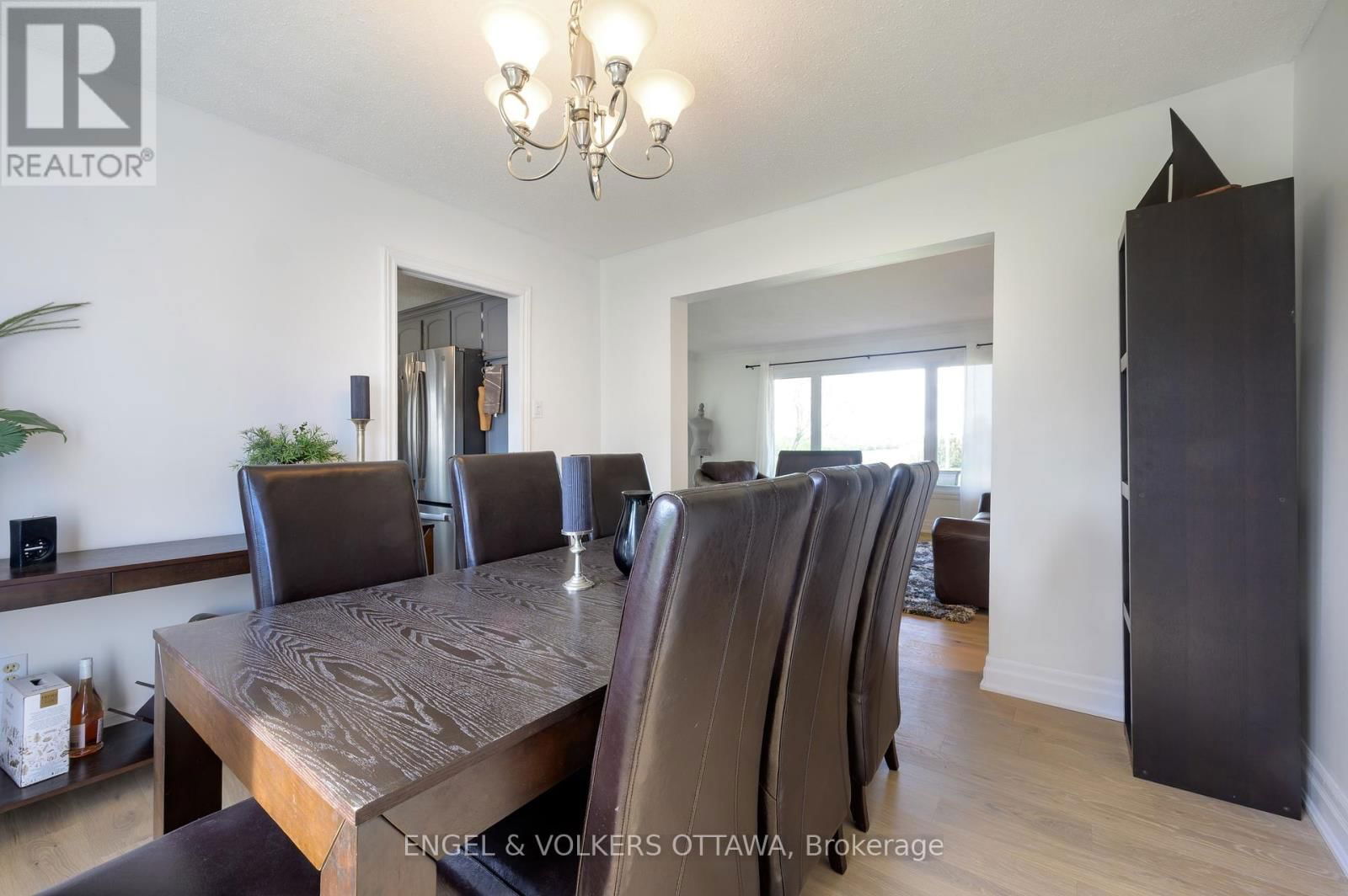 5608 RICHMOND ROAD Image 8