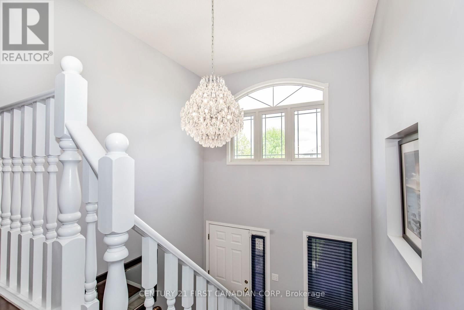 570 CUTHBERT CIRCLE Image 15