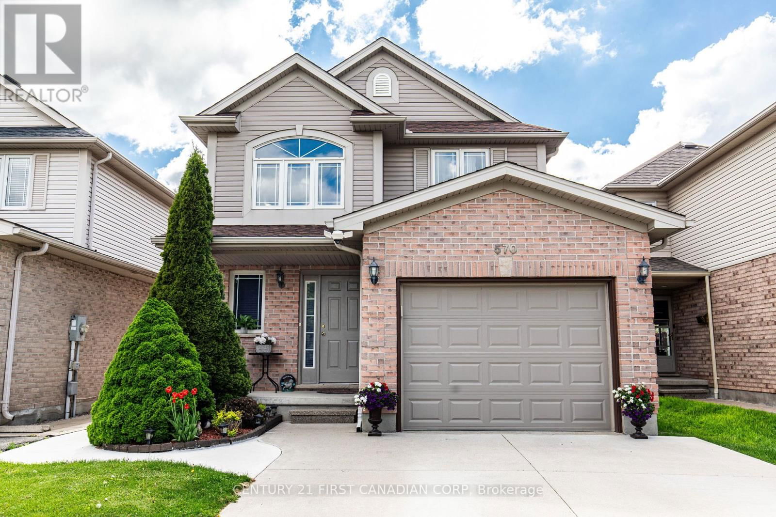570 CUTHBERT CIRCLE Image 2