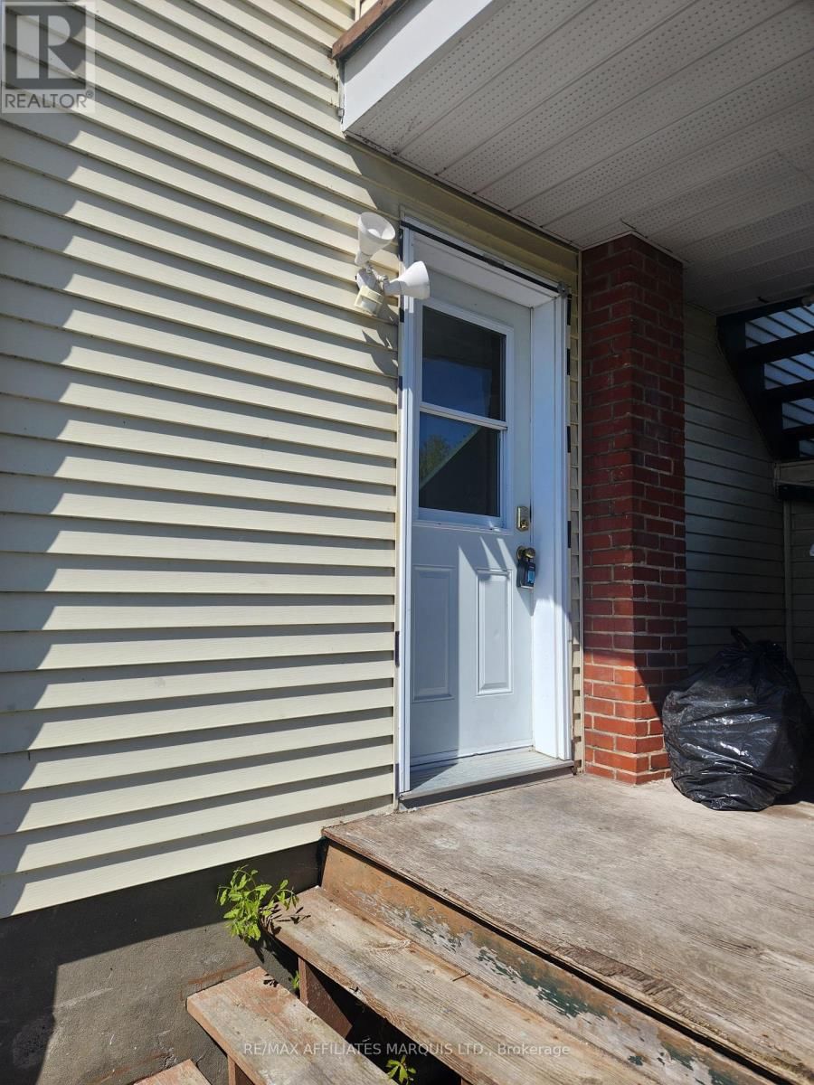 410 ST FELIX STREET Image 10