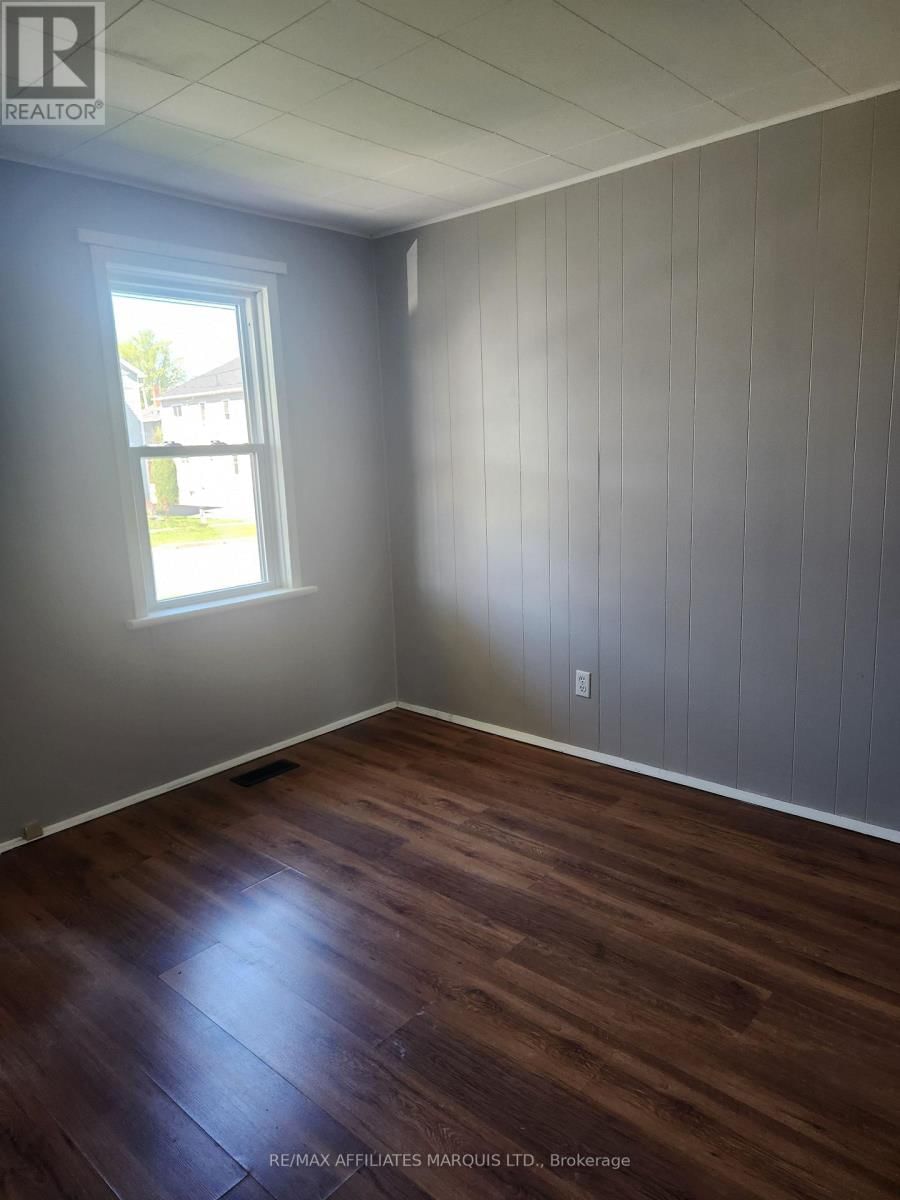 410 ST FELIX STREET Image 2