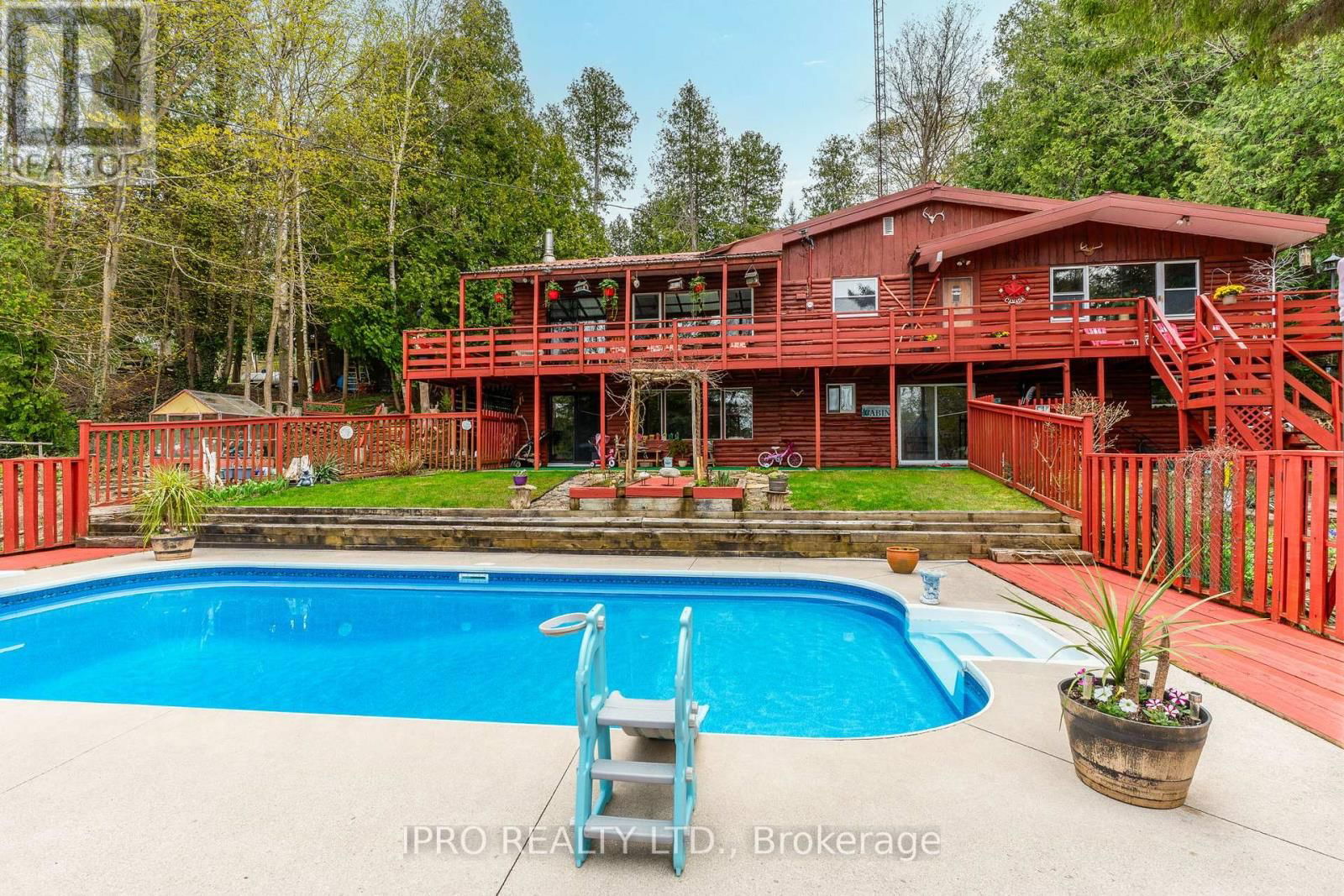 502495 GREY ROAD 1 Image 1