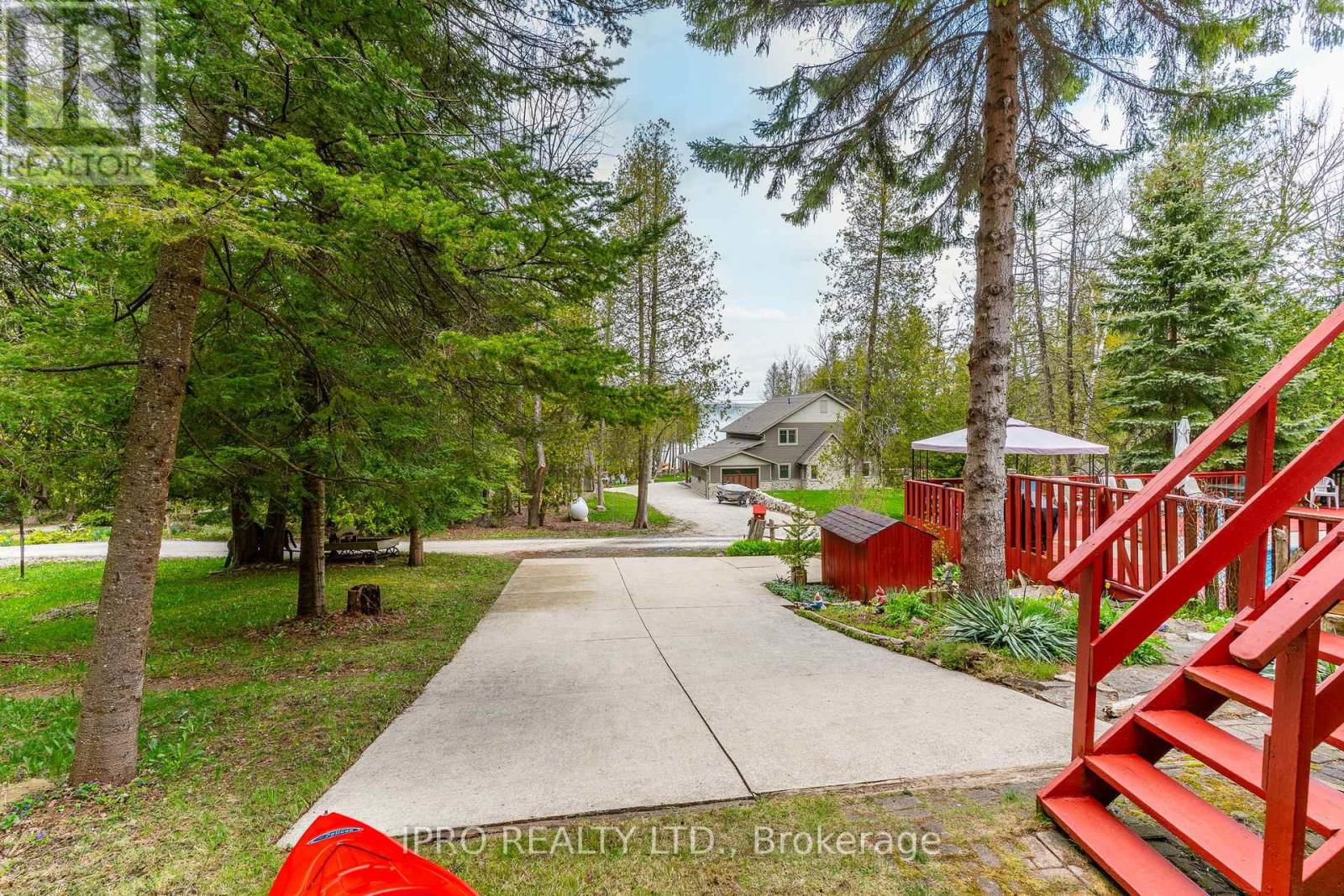 502495 GREY ROAD 1 Image 4