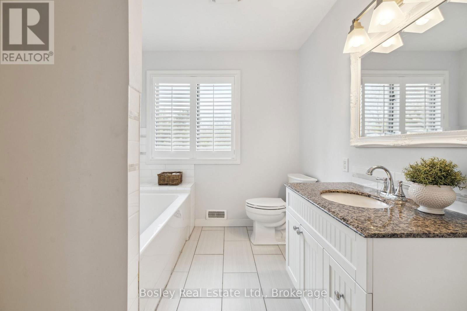169 LAKEWOOD DRIVE Image 25