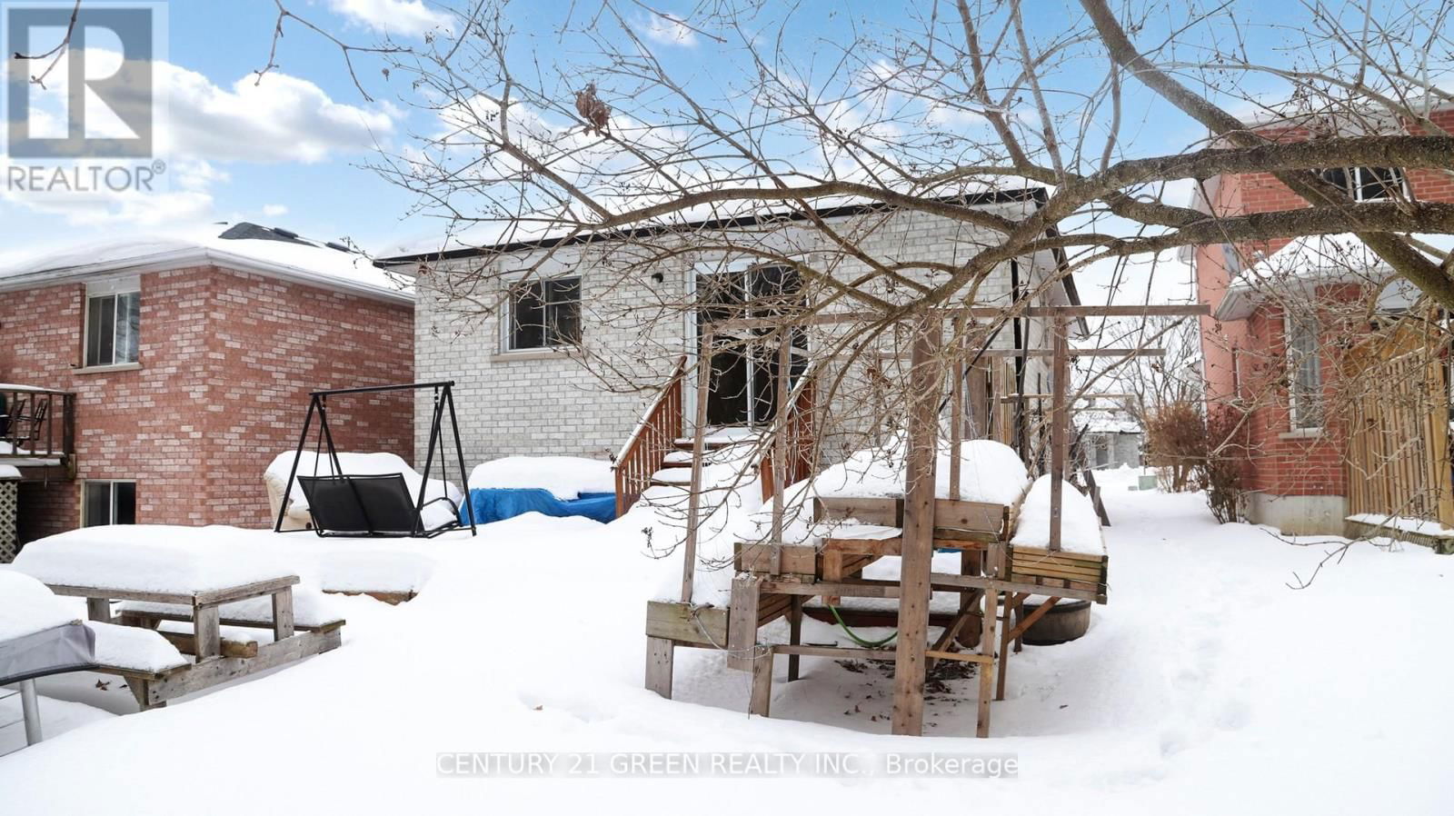 191 CARROLL CRESCENT Image 33