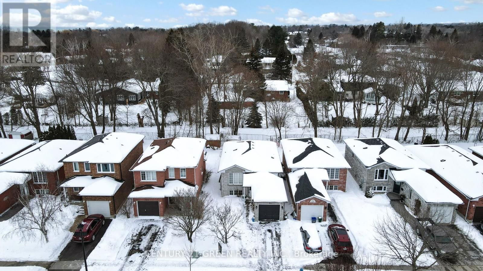 191 CARROLL CRESCENT Image 34