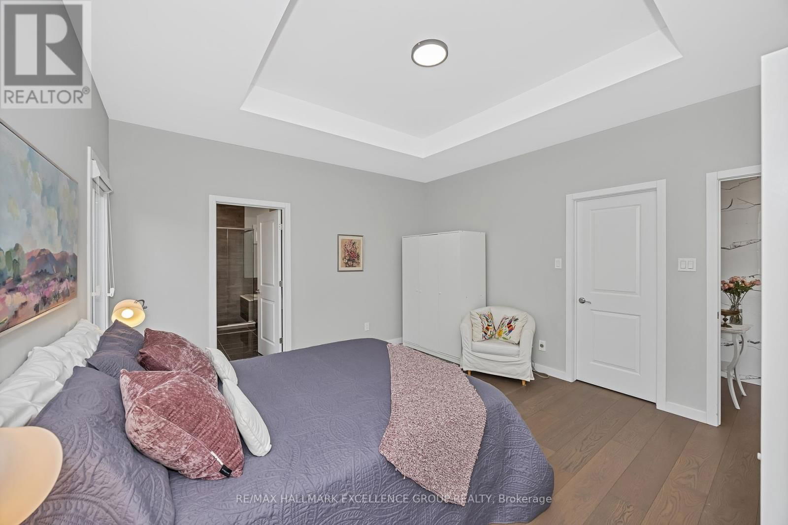 628 COBALT STREET Image 16