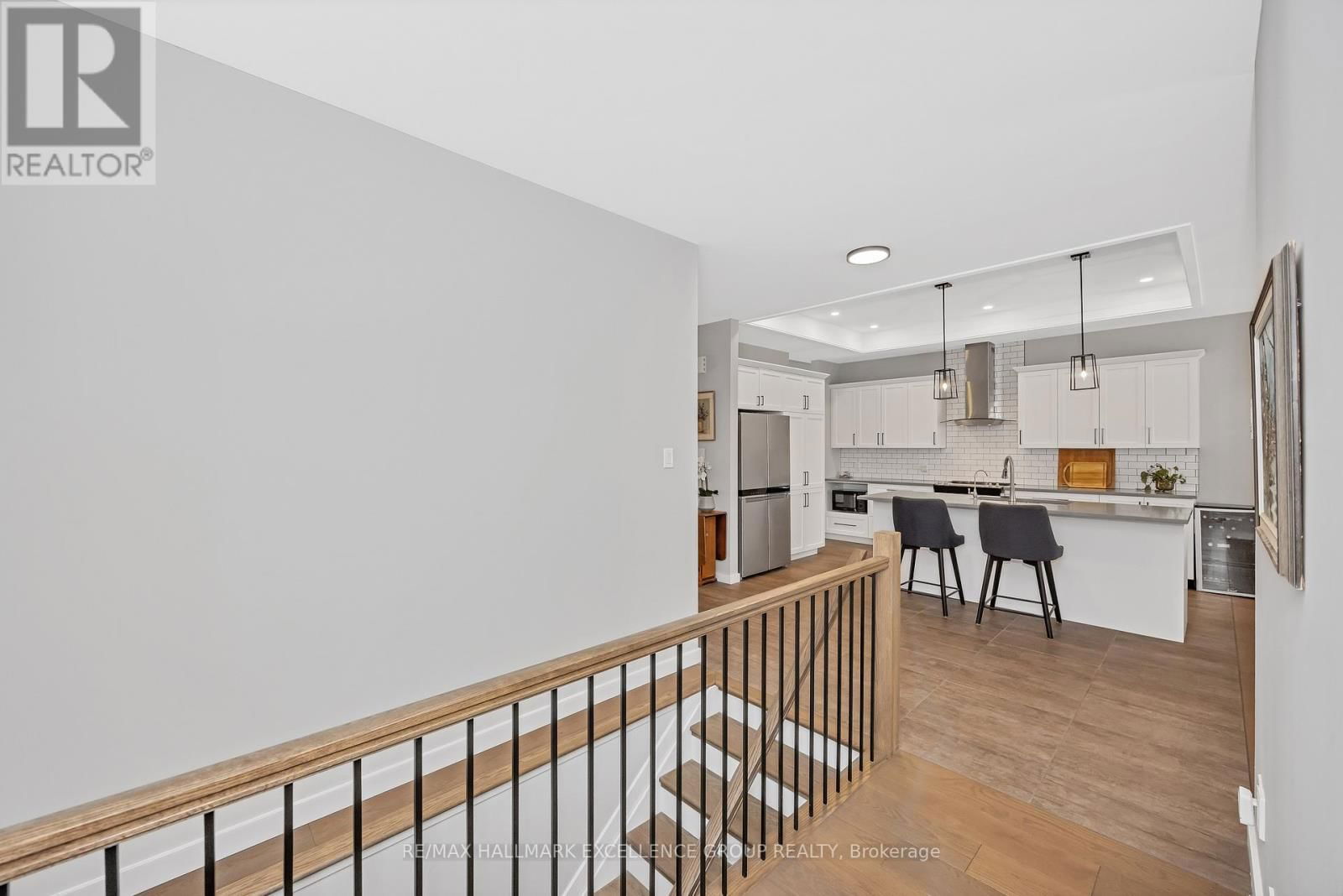 628 COBALT STREET Image 22