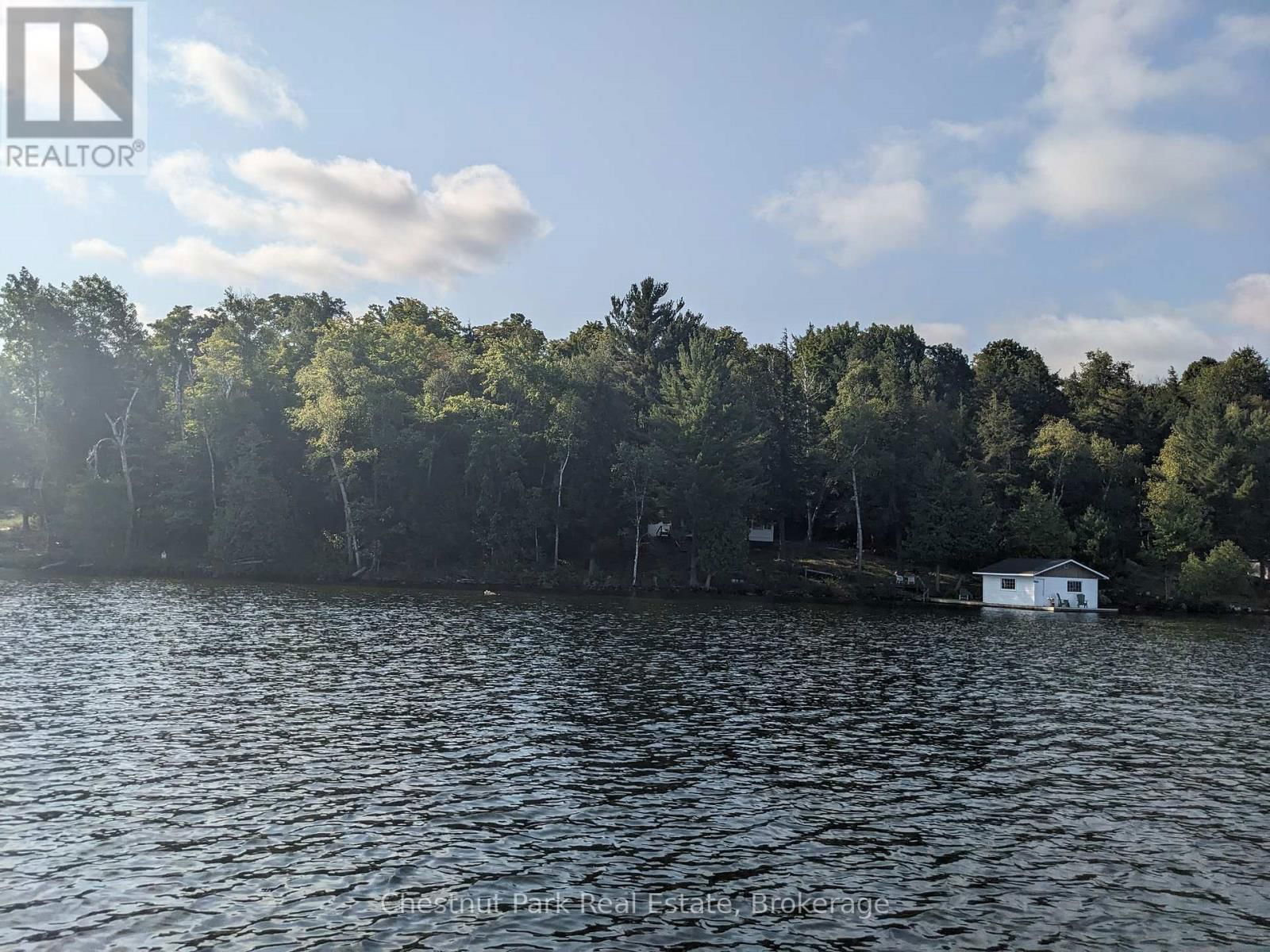 76 TOBIN ISLAND Image 1