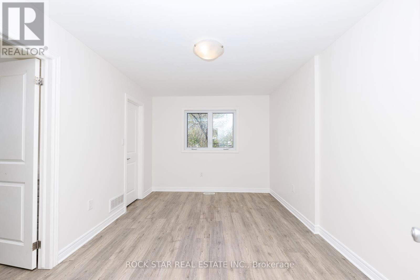 52B MERIGOLD STREET Image 13