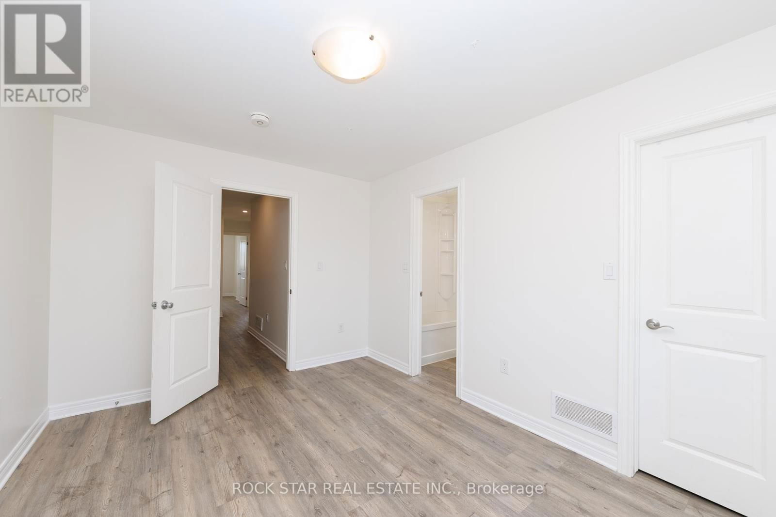 52B MERIGOLD STREET Image 27