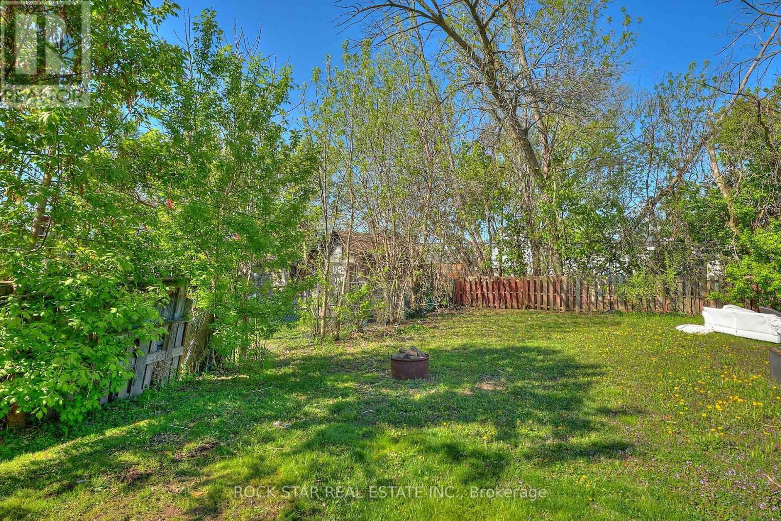 52B MERIGOLD STREET Image 35