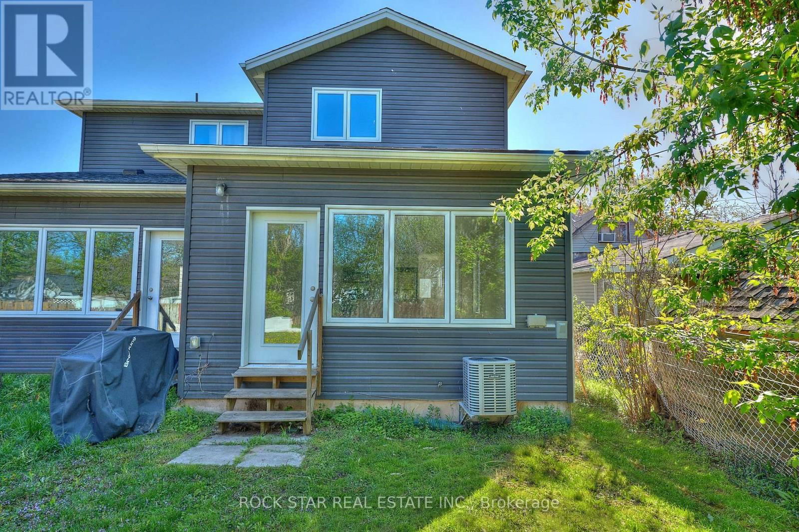 52B MERIGOLD STREET Image 36