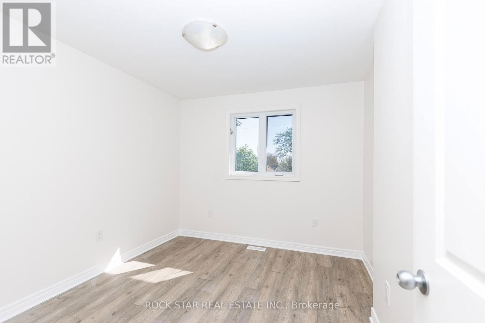52B MERIGOLD STREET Image 9