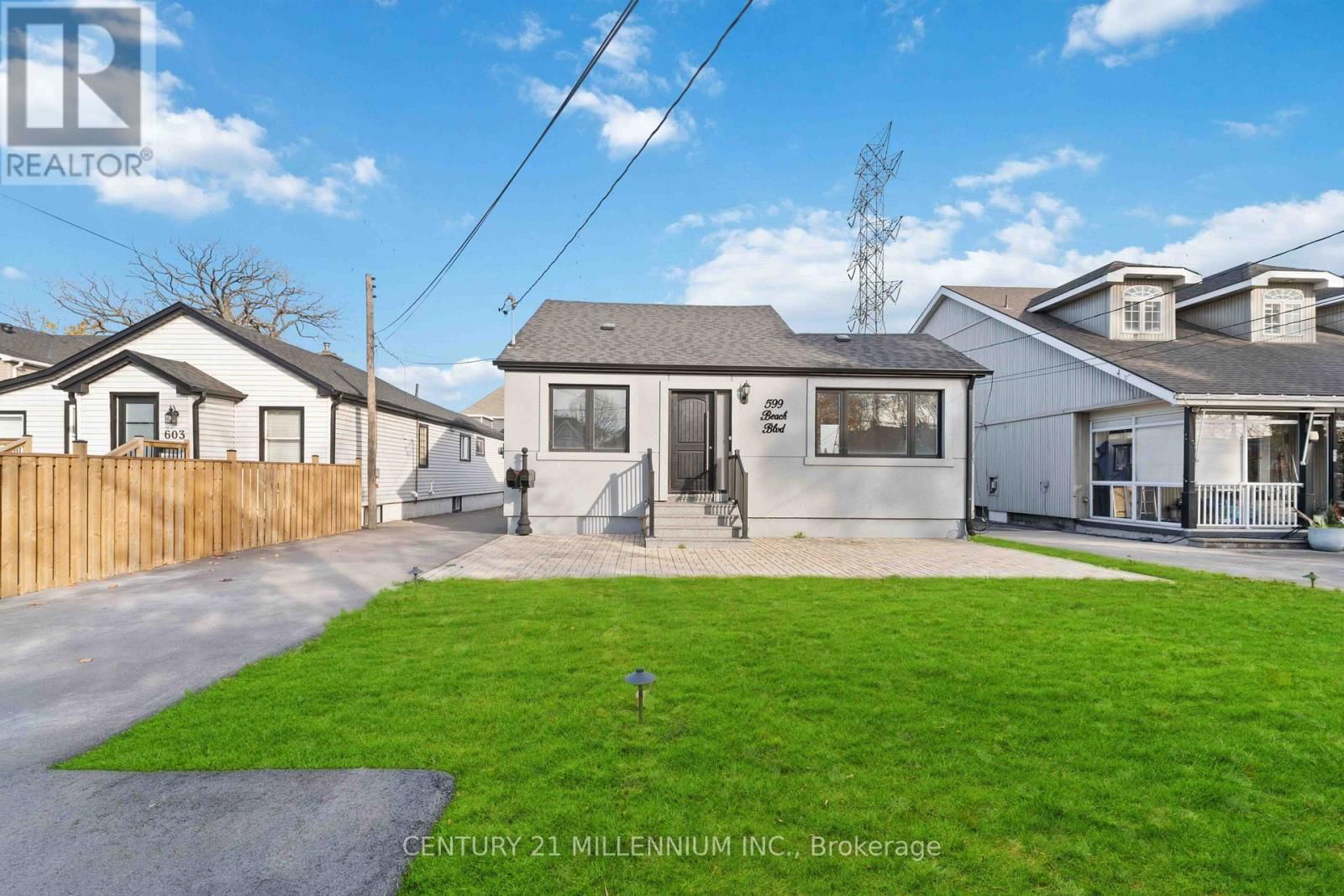 599 BEACH BOULEVARD Image 1