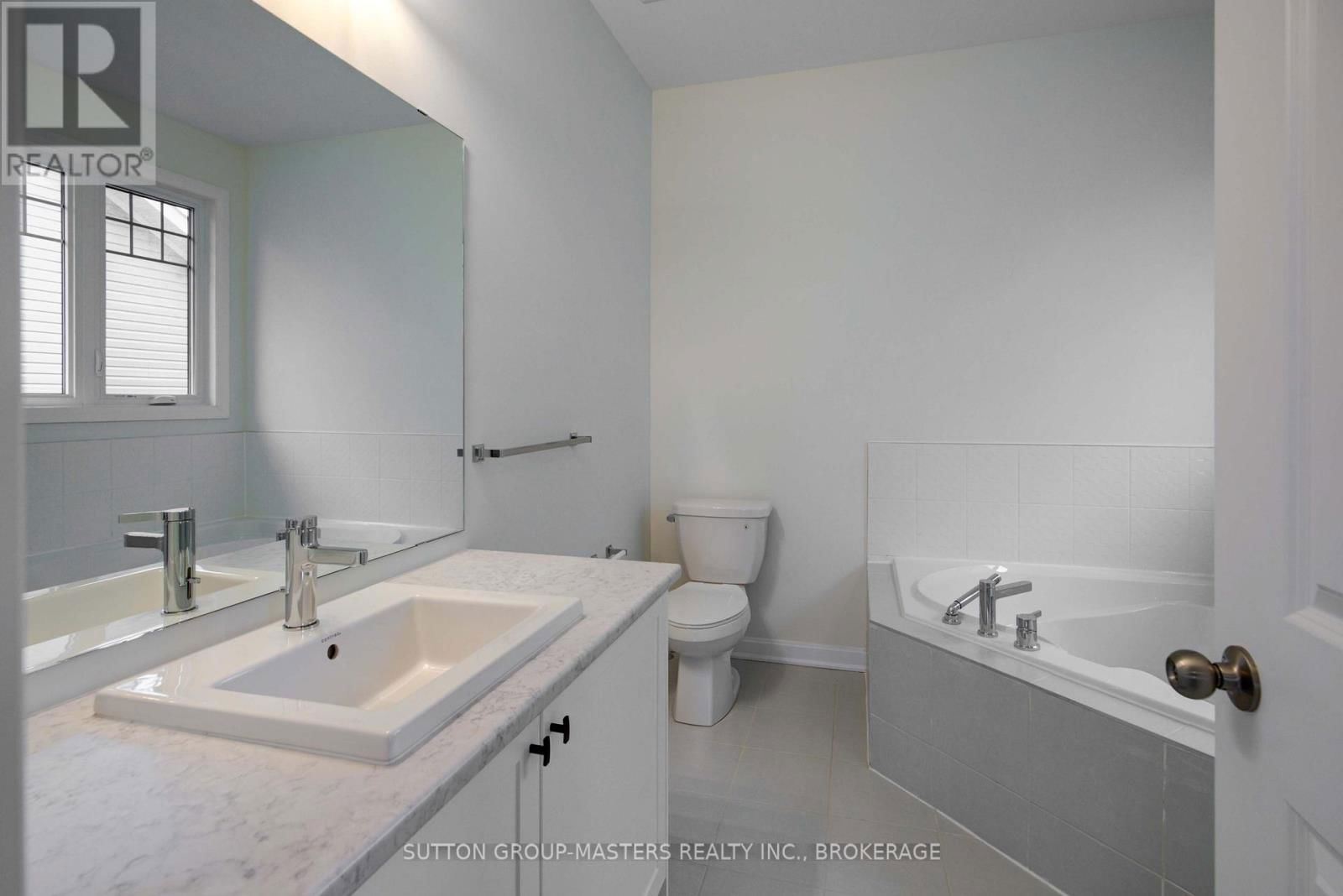 160 COUNTRY CLUB DRIVE Image 22