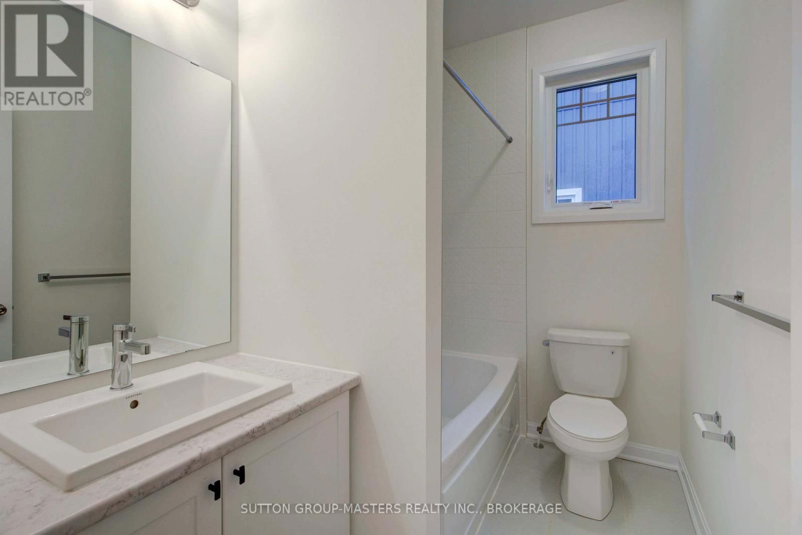 160 COUNTRY CLUB DRIVE Image 26