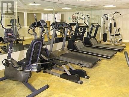 160 COUNTRY CLUB DRIVE Image 40