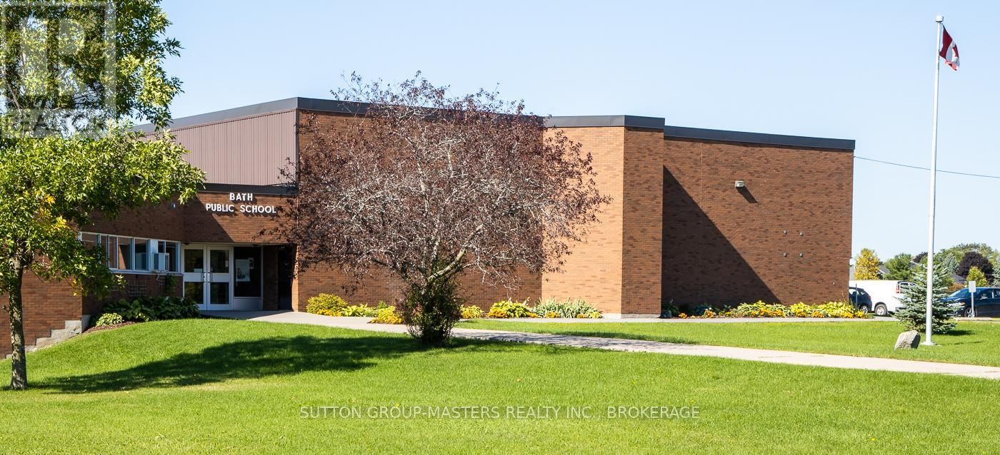 160 COUNTRY CLUB DRIVE Image 47