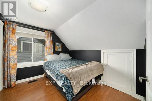 11 MCKENZIE AVENUE Image 16