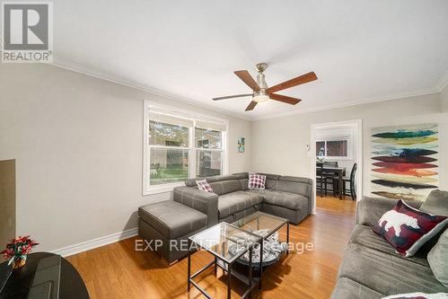 11 MCKENZIE AVENUE Image 6