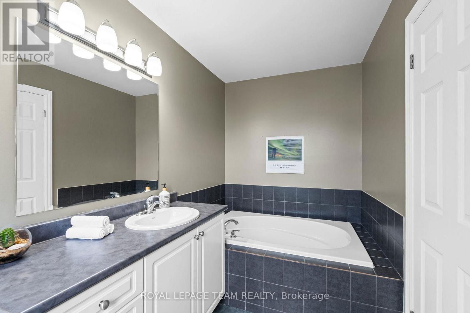 360 HARVEST VALLEY AVENUE Image 22