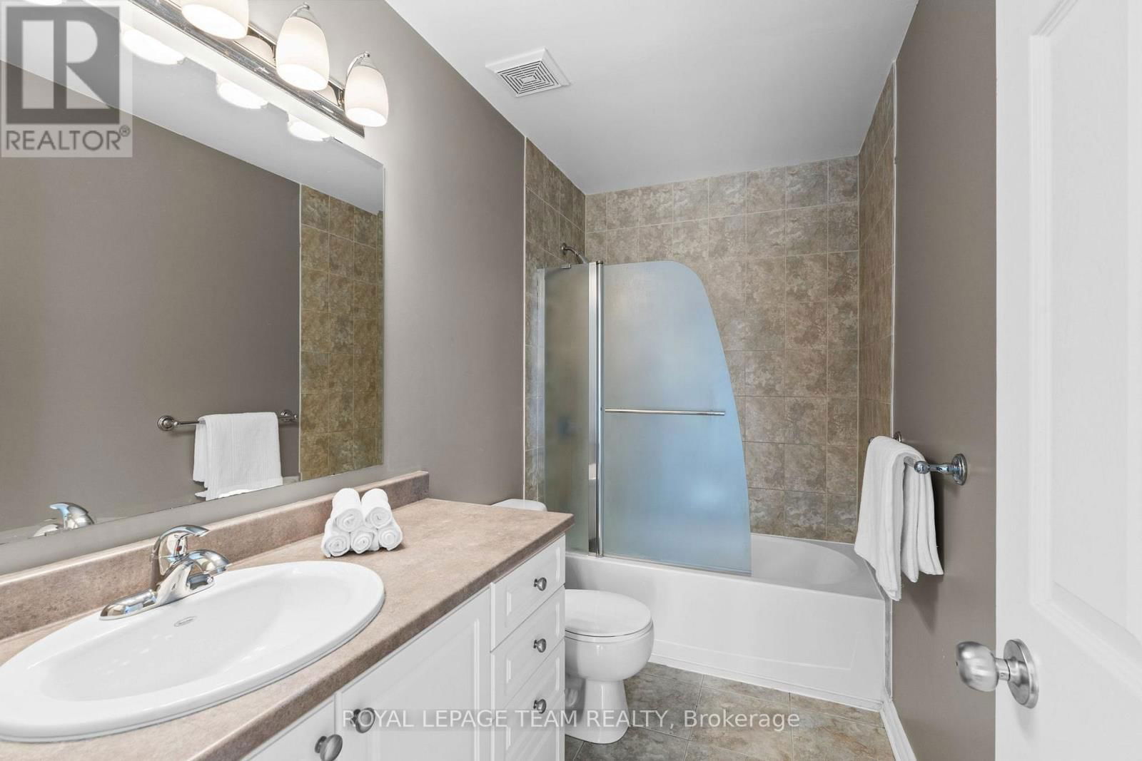 360 HARVEST VALLEY AVENUE Image 23