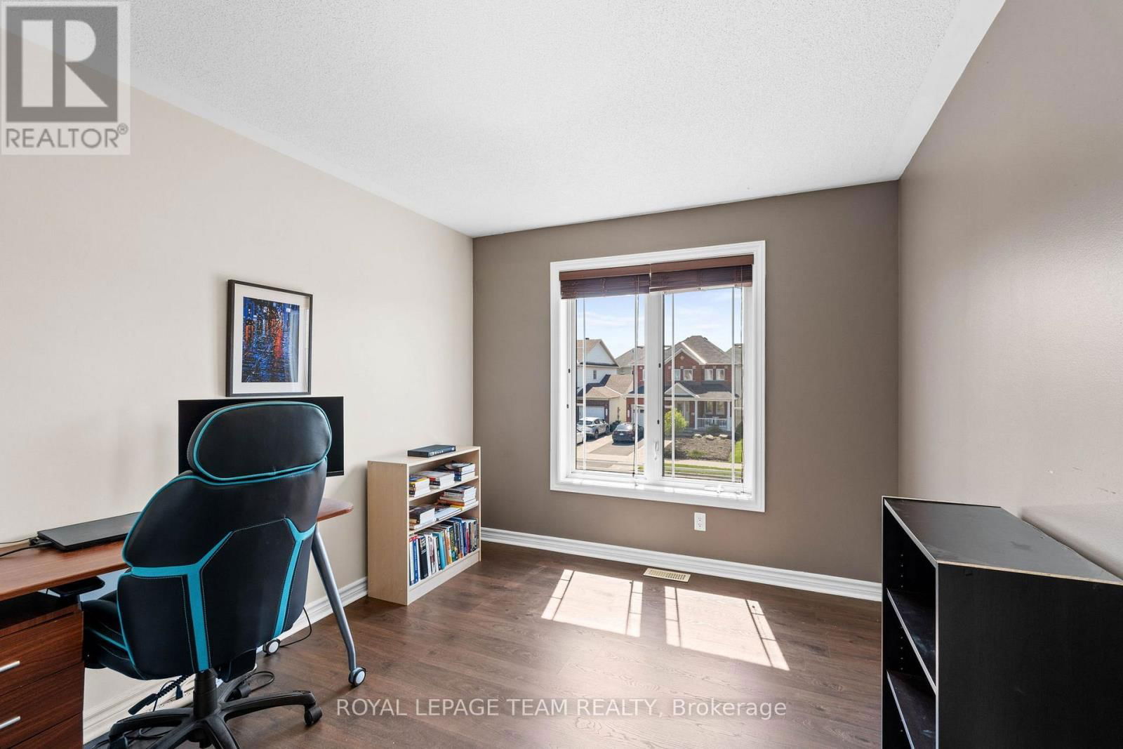360 HARVEST VALLEY AVENUE Image 27