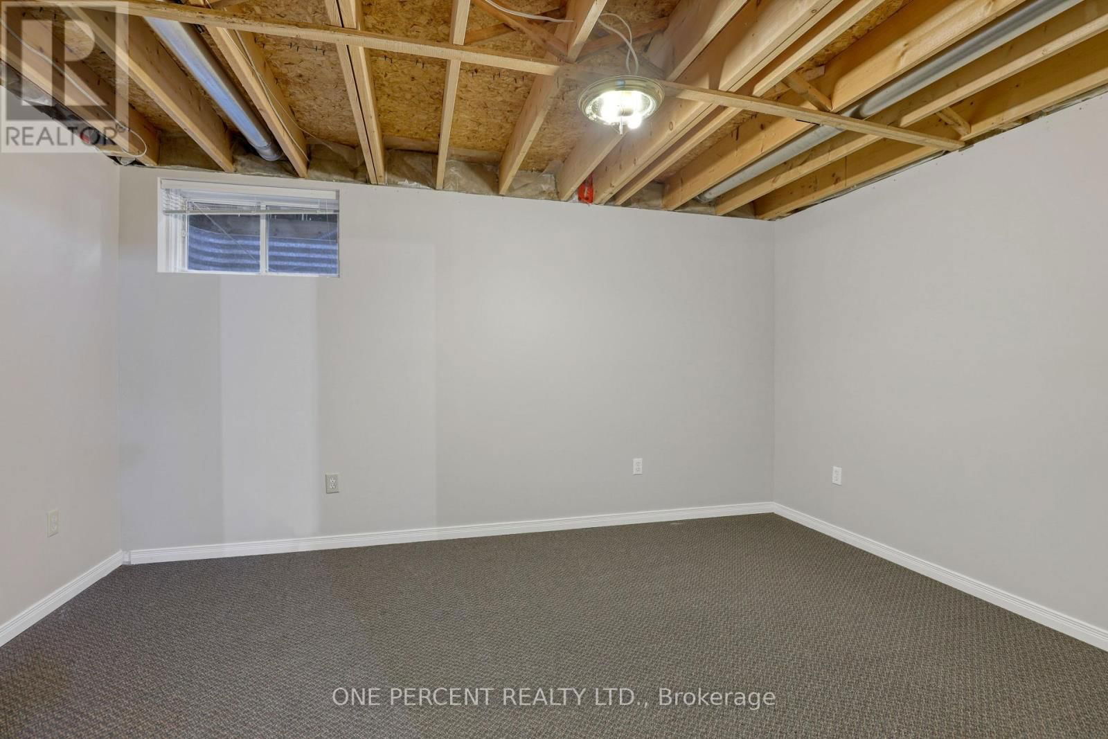 33 SHANNONDOE CRESCENT Image 29
