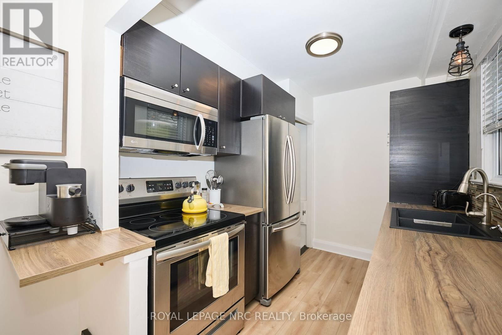 27 VICTORIA STREET Image 10