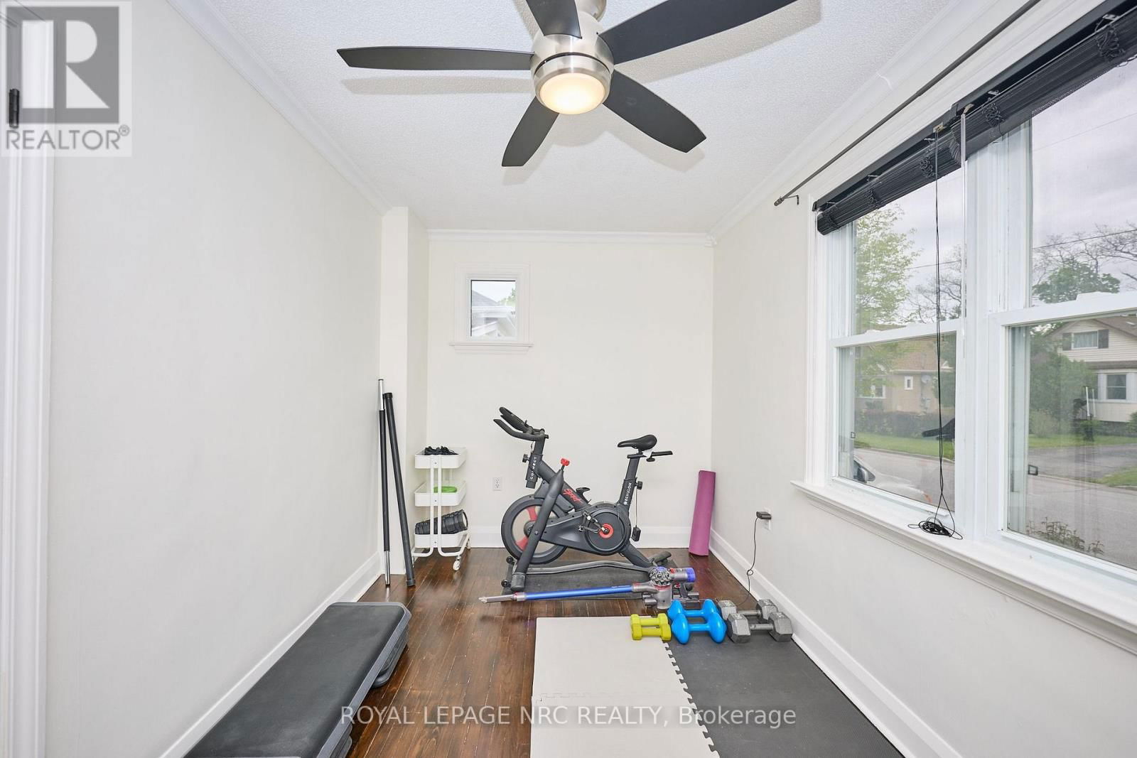 27 VICTORIA STREET Image 14