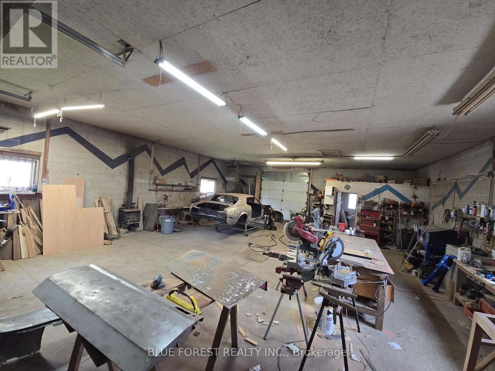 186 GILBERT STREET Image 11