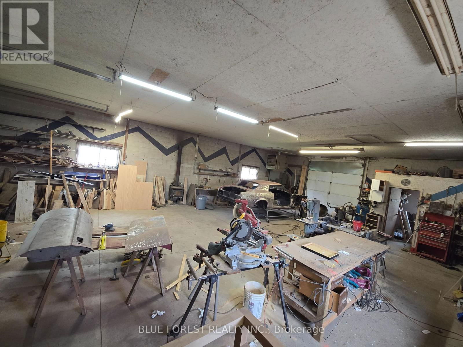 186 GILBERT STREET Image 12