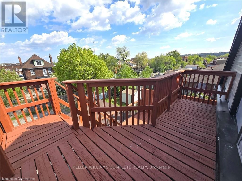 4 - 300 BALMORAL AVENUE Image 12