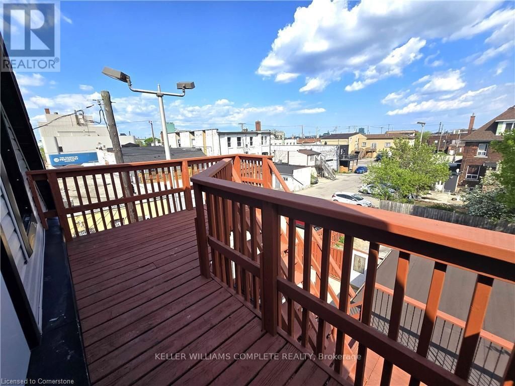 4 - 300 BALMORAL AVENUE Image 13