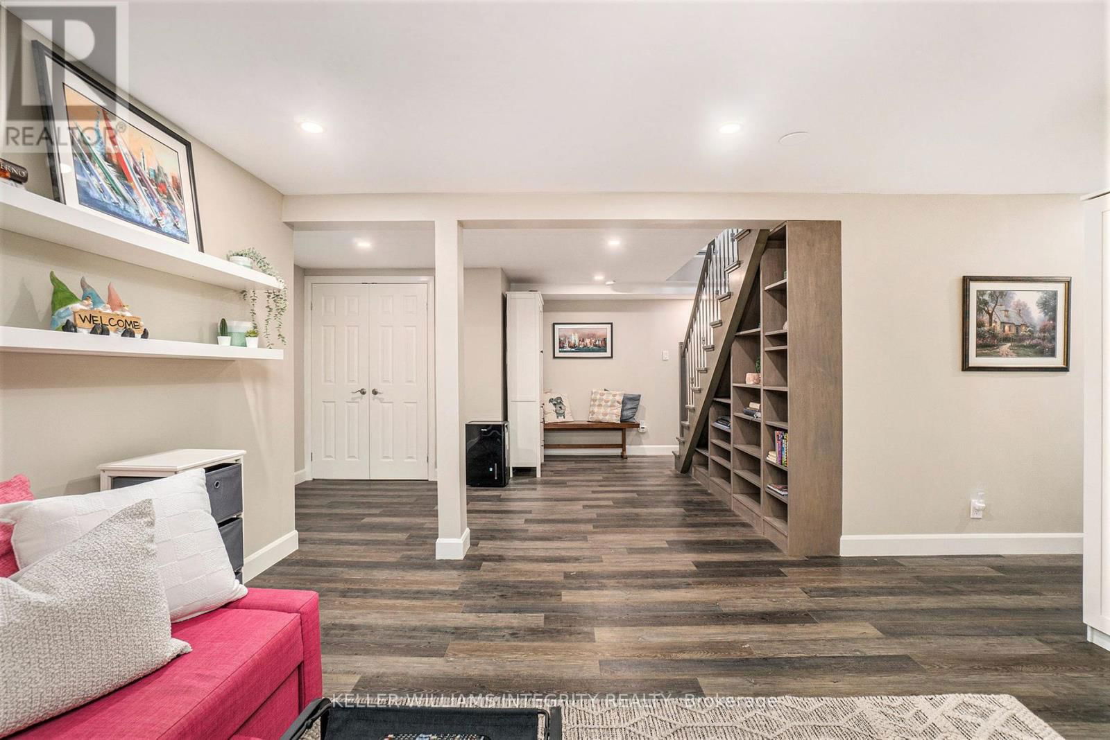 673 LA VERENDRYE DRIVE Image 25