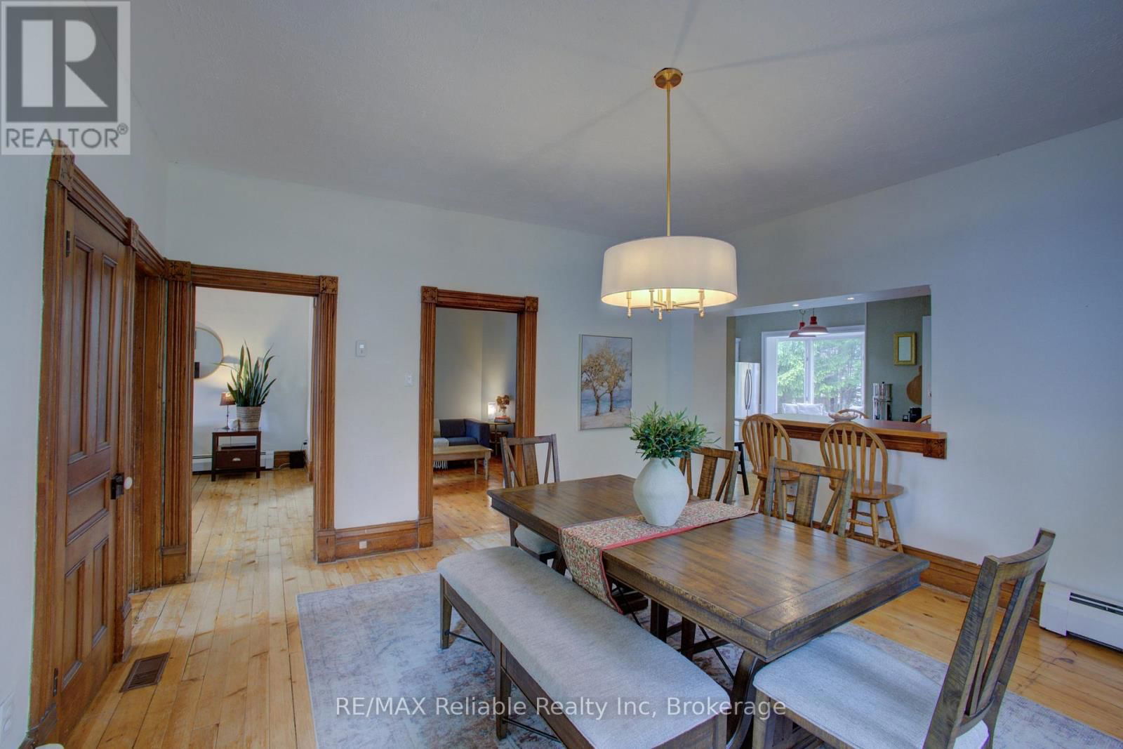 31 SPARLING STREET Image 10