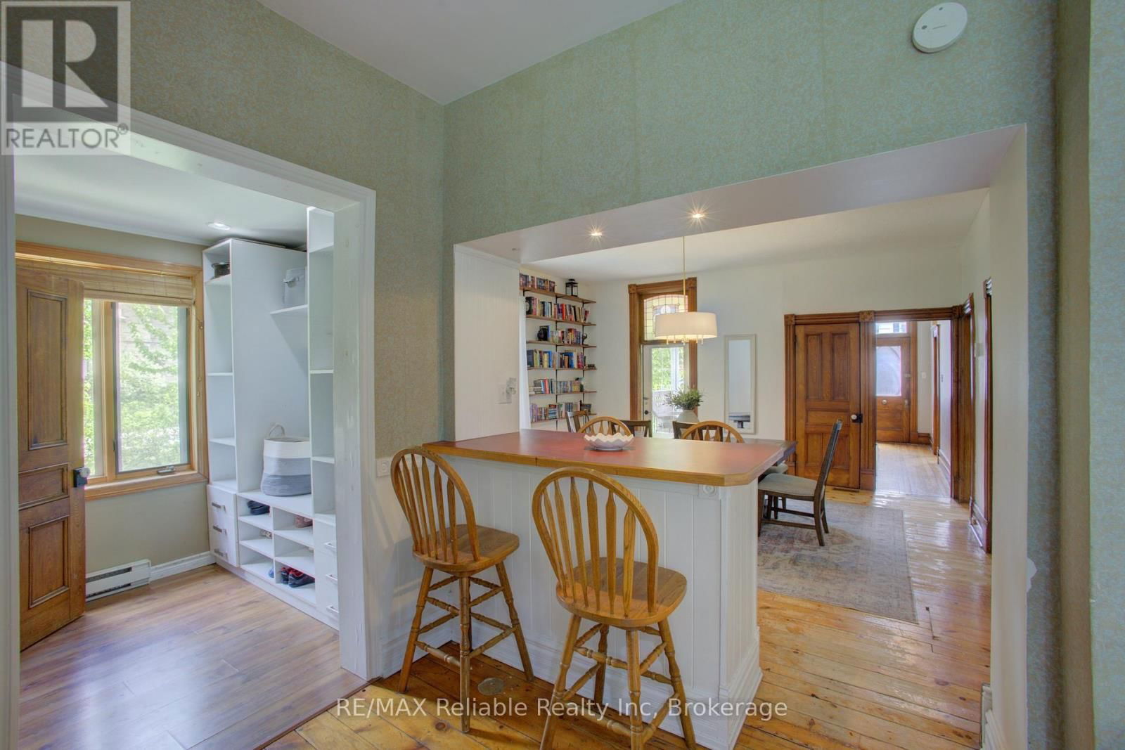 31 SPARLING STREET Image 21